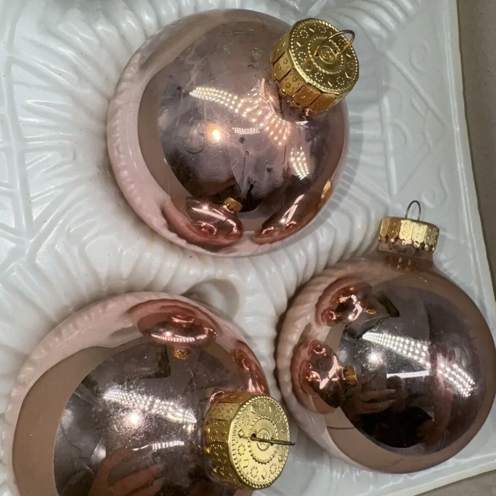 7 Vintage Commodore Glass‎ Ball Xmas Ornaments 2.5